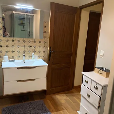Privatunterkunft Au Calme Dans Maison Avec Vue *